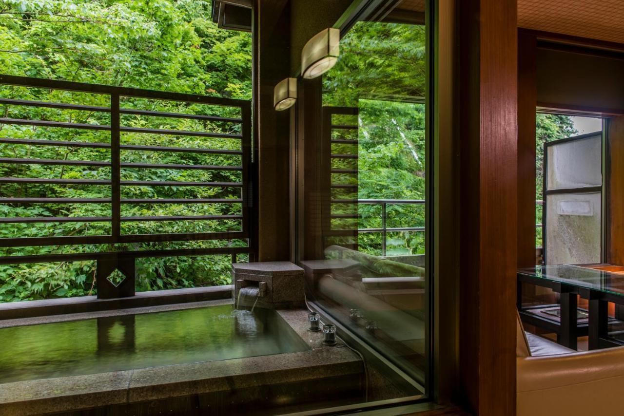ימאגאטה Takamiya Ryokan Miyamaso מראה חיצוני תמונה